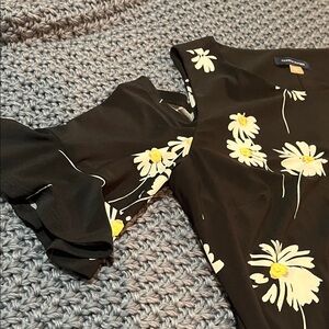 Dress Floral Black cold shoulder